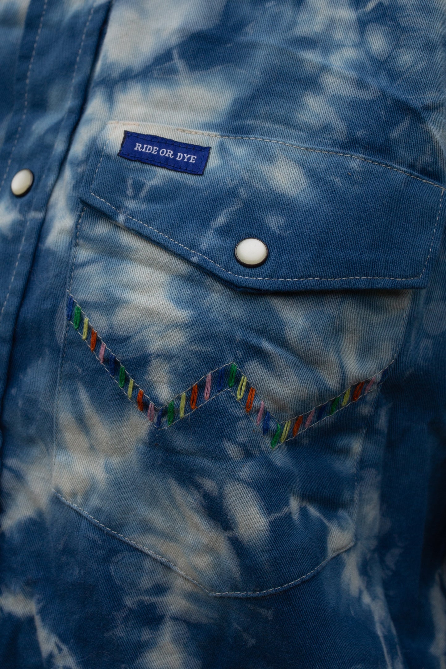 Deadhead Embroidered Western Shirt - Indigo